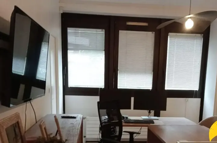 Cabinet libéral, bureau
